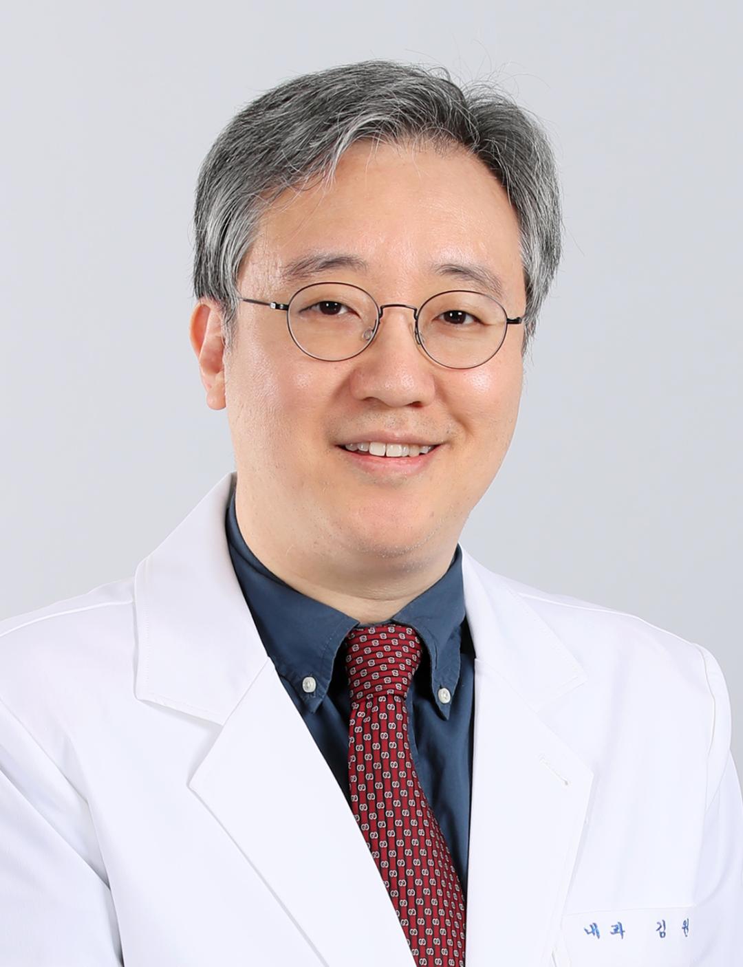 FIB4plus评分!祁小龙牵头国际多中心建立静脉曲张预测新技术