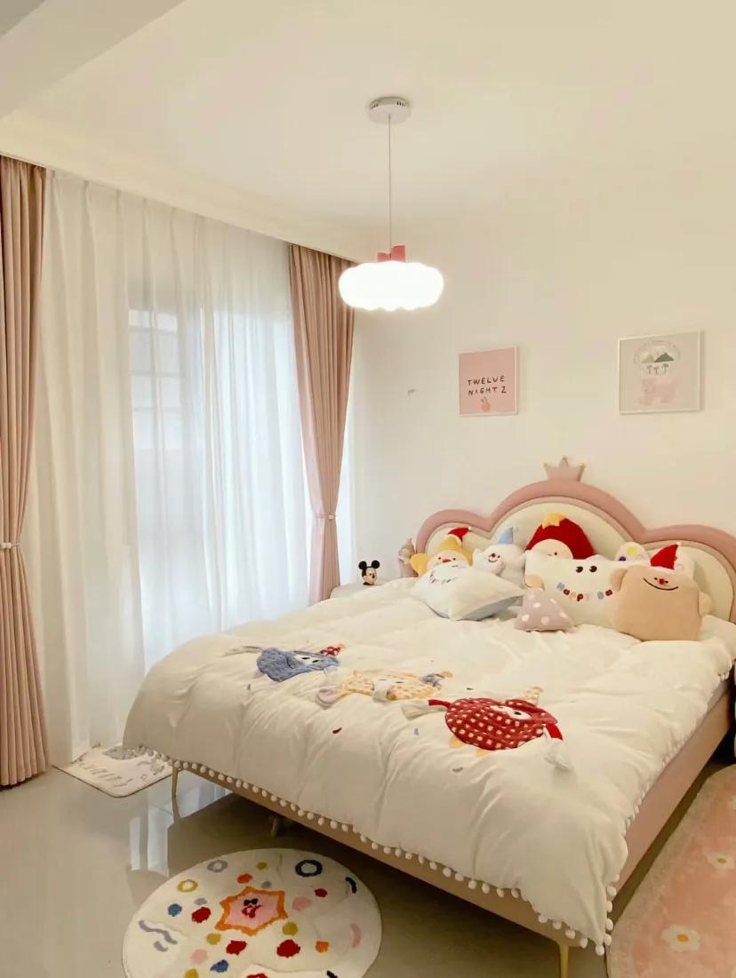 她拒绝过度装修:不做造型只刷乳胶漆,连主灯都不要,效果超满