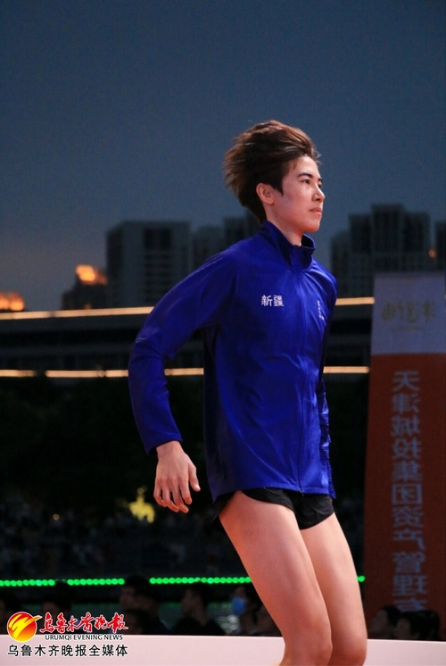全国大赛一周两冠!伊犁姑娘刷新室内女子跳高新疆纪录今日