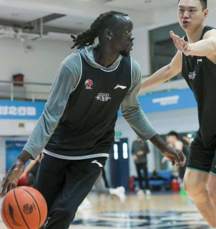 北京首钢全力出击!拒绝输给上海男篮,纳塔尔首秀,CCTV5直播