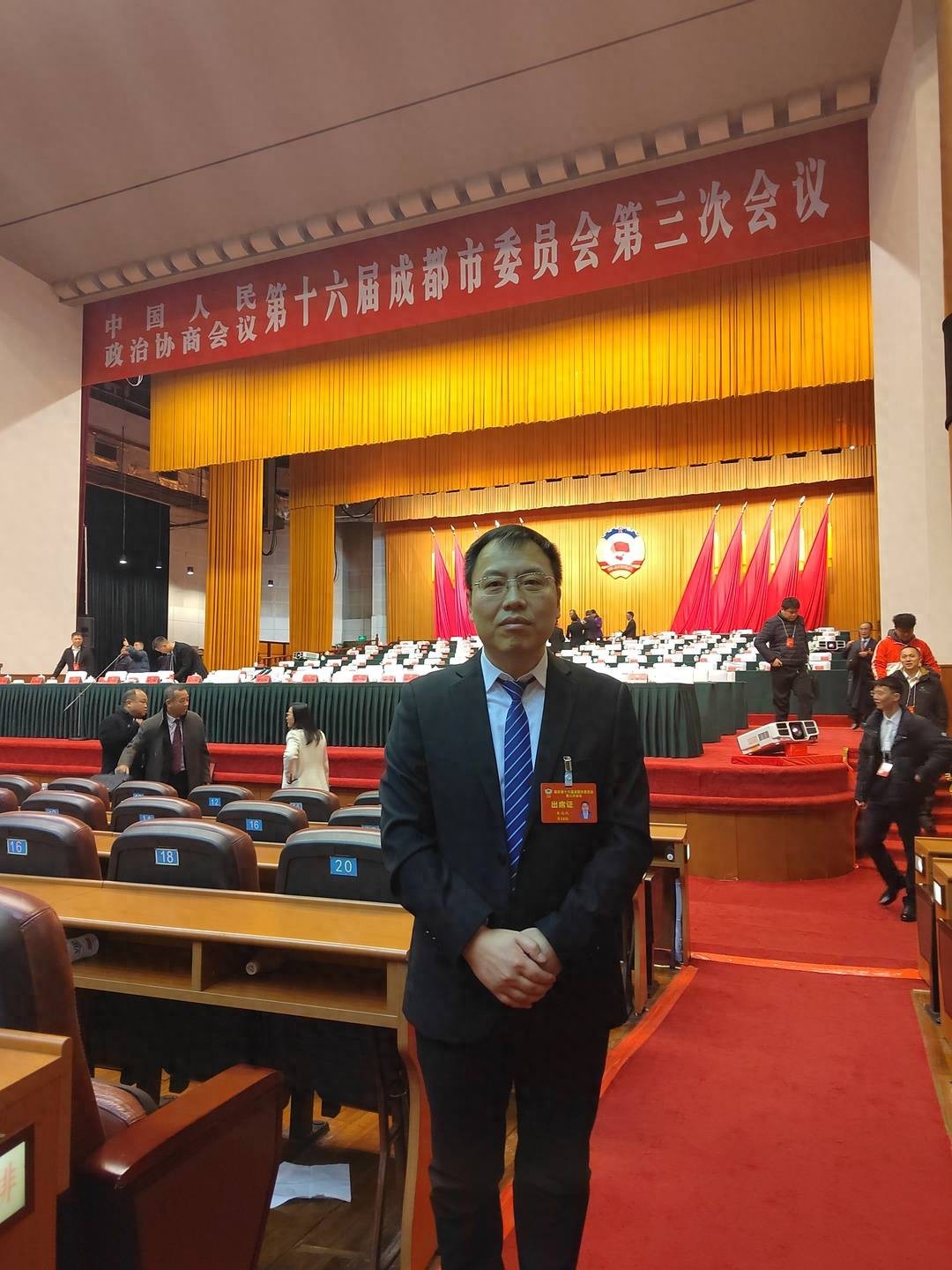 成都市政协委员张冠斌：建议构建老年听力综合防控体系守护银龄